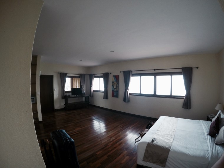 DCIM100GOPROGOPR1104.